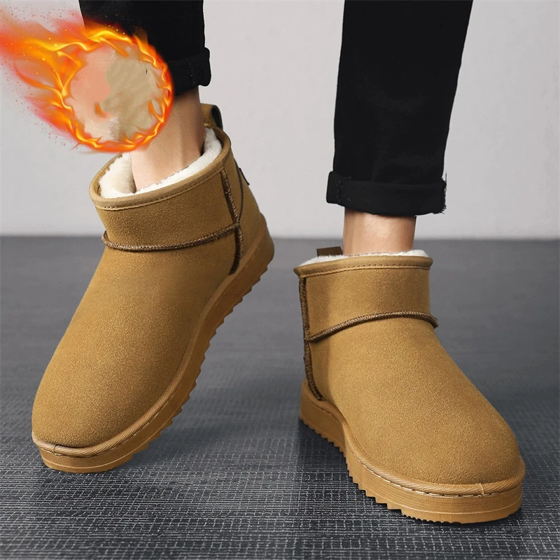 Street Fashion Online - Nouvelles bottes en daim marron pour
