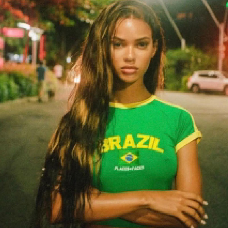 T-shirt manches courtes col ro - Street Fashion Brazil avis et prix